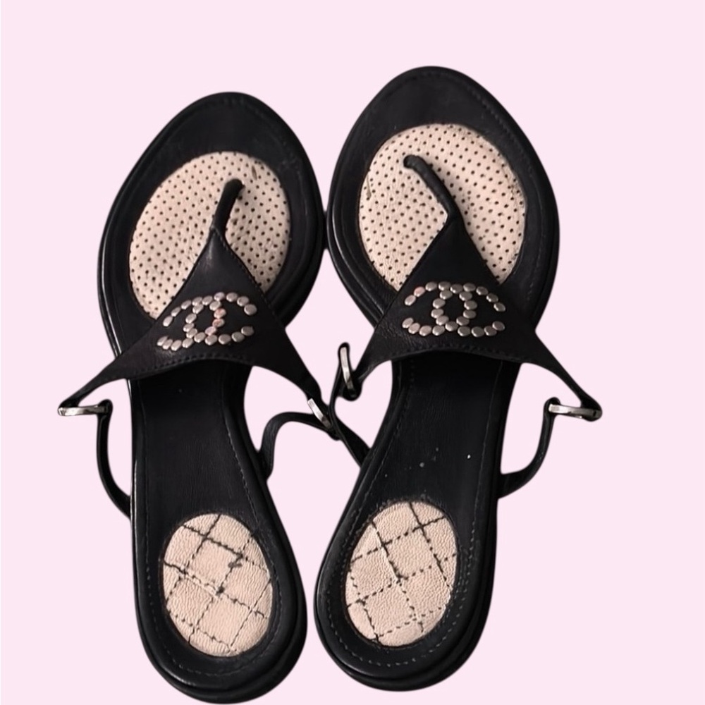 CHANEL Black and Cream Sandals